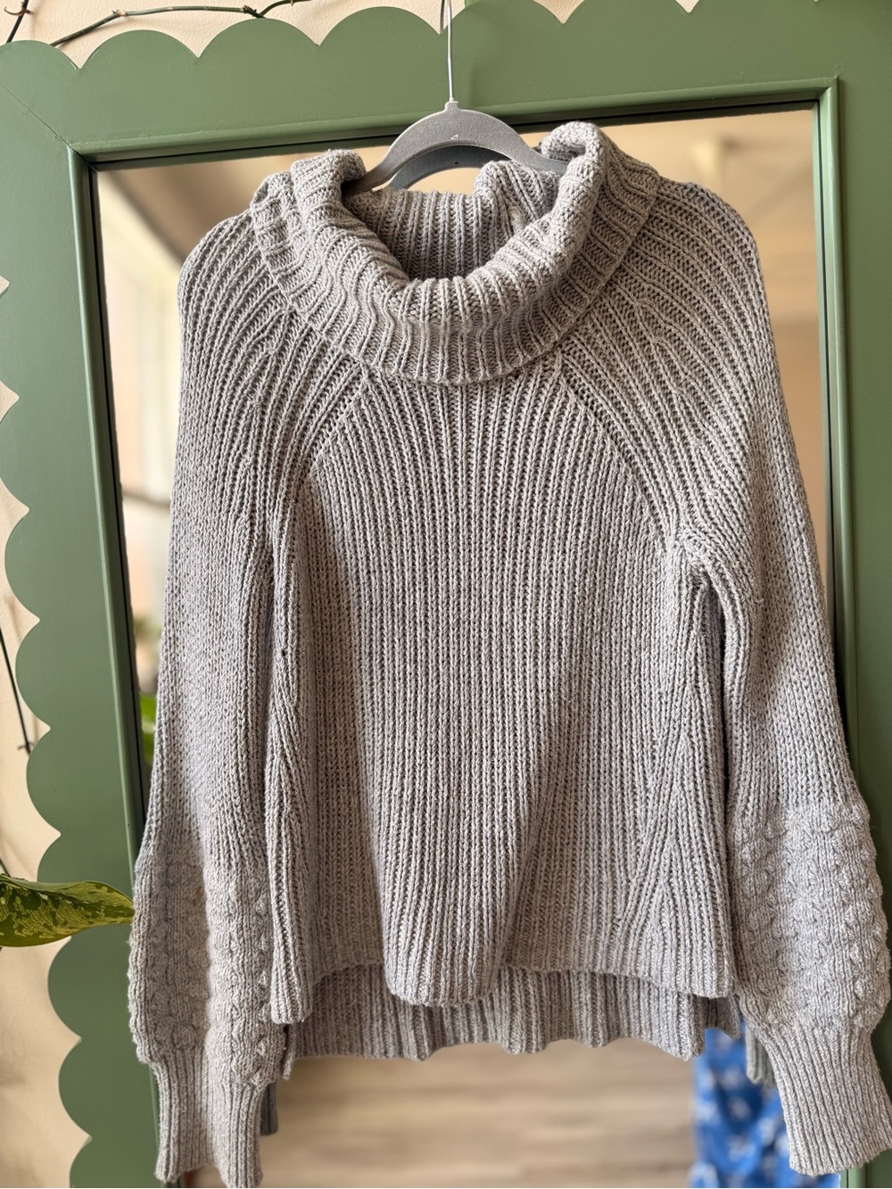 Melrose and Market Gray Chunky Ribbed Turtleneck Pullover